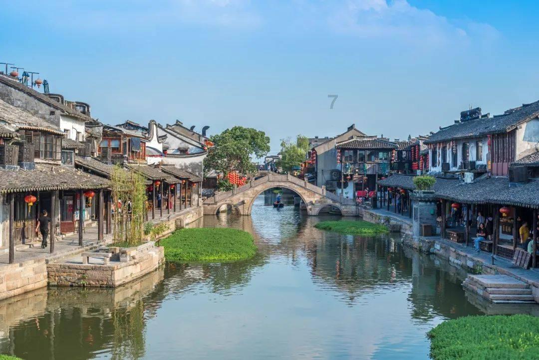 这个净水壶太晚了我去年在网上买了一个什么玫瑰的净水壶用了不到一个月那个净？